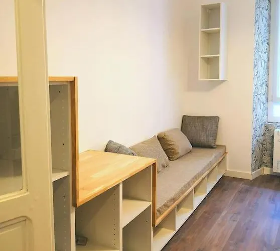 Idealement Place Apartment *